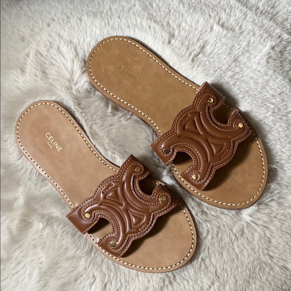 Celine Triomphe Mule Sandal in tan calfskin   Size 39